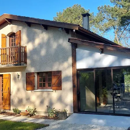 La Perle Du Bassin - Maison Authentique Et Familiale Ferienhaus Lanton
